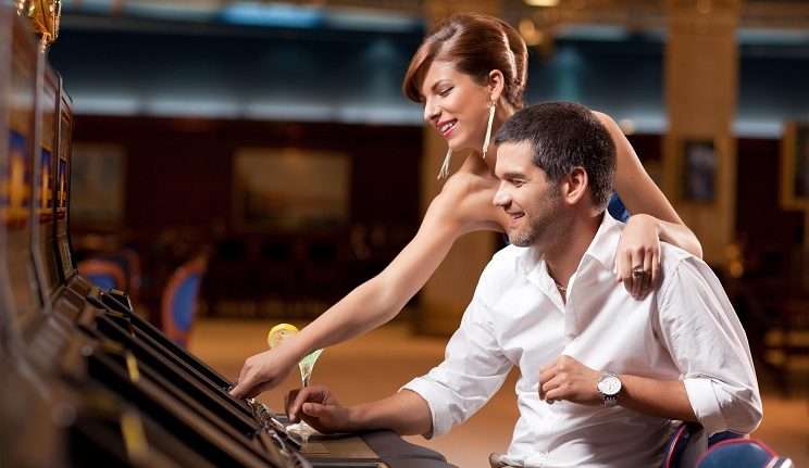 Les avantages de jouer au casino en couple